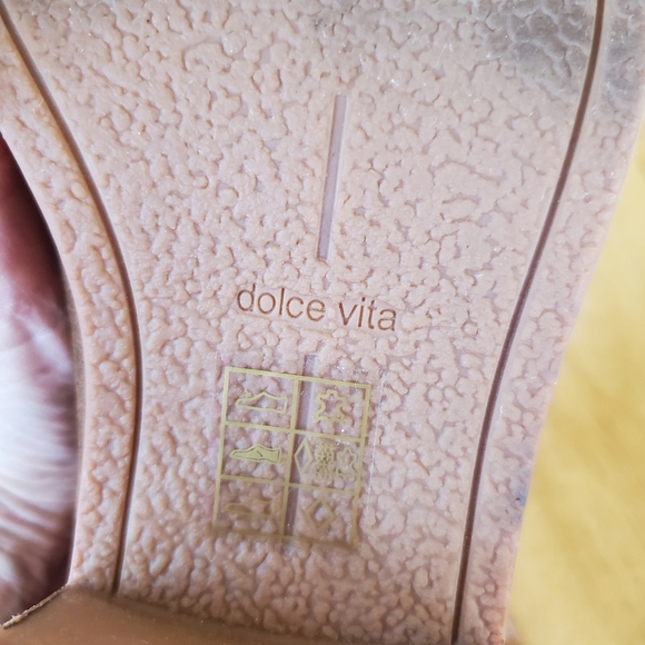 Dolce Vita suede ankle booties - Picture 3 of 16